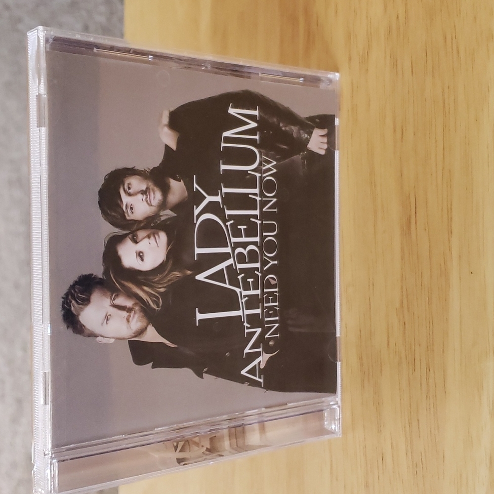 Lady Antebellum- Need You Now cd